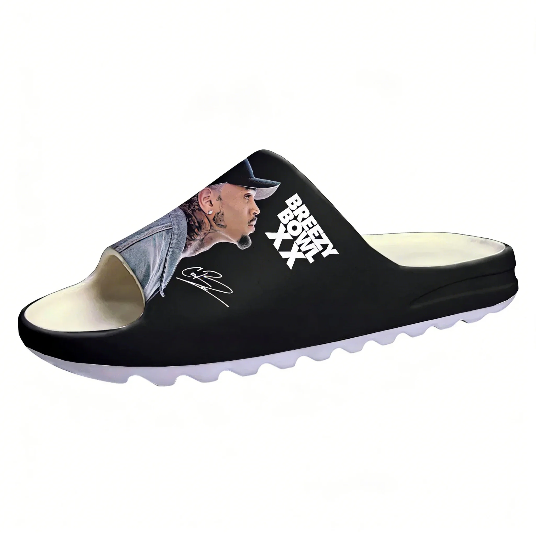 Men Shoes On - รองเท้าแตะคริส บราวน์ แบบสั่งทำพิเศษ พื้นนุ่ม ใส่ในบ้าน รองเท้าลุยน้ำ