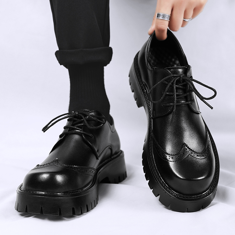Men Shoes Louboutin - 2024หนังแท้สีดำล้วนสำหรับผู้ชายชุดเดรสลำลองสำหรับงานเลี้ยงประจำวันแบบอังกฤษสำหรับใส่ในบ้าน