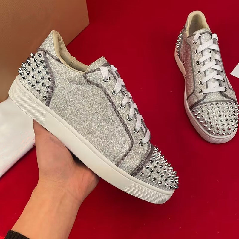 Men Shoes Louboutin - ผู้ชายหรูหราแฟชั่นrivetsรองเท้าLace-Up OriginalหนังOxfordsรองเท้าทองเงินรองเท้าผ้าใบเวทีชุดไนท์คลับรองเท้าอินเทรนด์