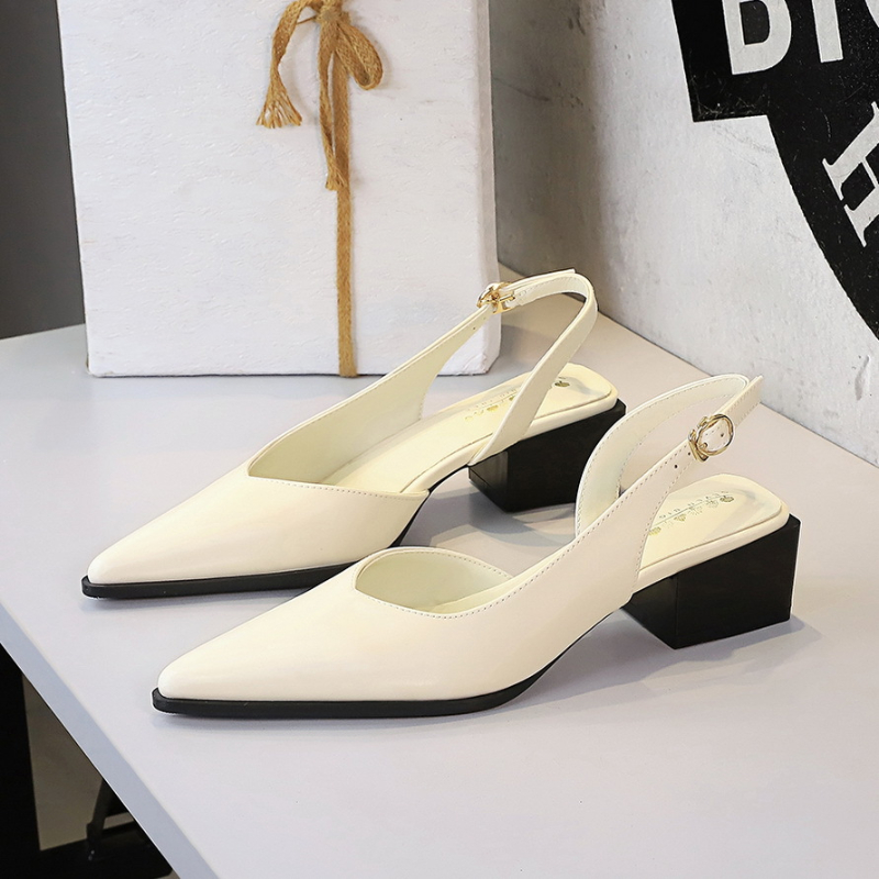 สายรัดขาตั้งกล้องด้านหลังชี้นิ - Dress Shoe Pointed บทวิจารณ์และราคา