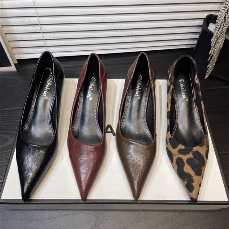 รองเท้าส้นสูงสตรีสิทธิบัตรหนัง - Dress Shoe Pointed บทวิจารณ์และราคา