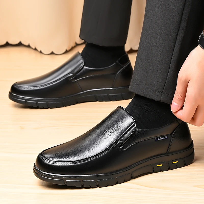รองเท้าโลฟเฟอร์บุรุษผู้ชายรองเ - Men Shoes Louboutin บทวิจารณ์และราคา